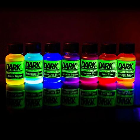 Fluorescent Tattoo, Glow In Dark Paint, Liquid Neon, Diy Ink, Glow Party Ideas, Glow Stick Party, Glow In The Dark Paint, Neon Birthday Party, Glow Paint