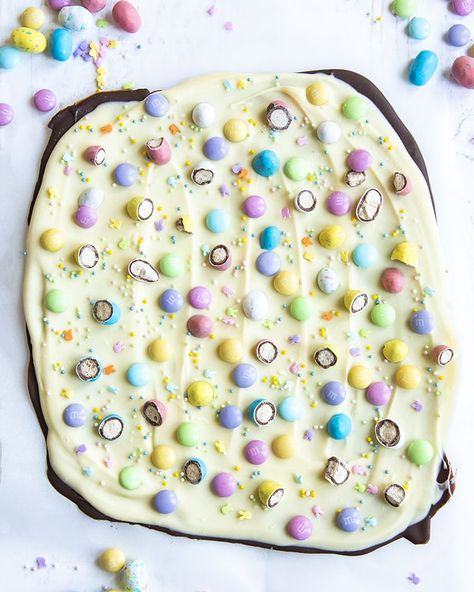 Easter Bark Candy, Easter Treats For Adults, Easter Bark Recipe, Chocolate Brownie Recipes, Kids Easter Ideas, Easy Homemade Candy, Homemade Chocolate Recipes, Treats For Adults, Birthday Party Recipes