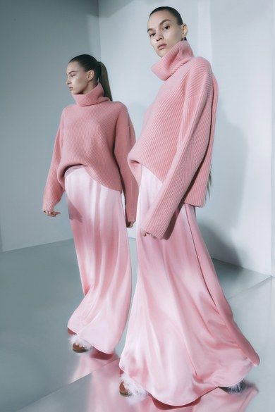 Mode Monochrome, Sally Lapointe, Mode Rose, Look Rose, Satin Maxi Skirt, Resort 2020, Pink Dresses, Fashion Business, Fashion Weeks