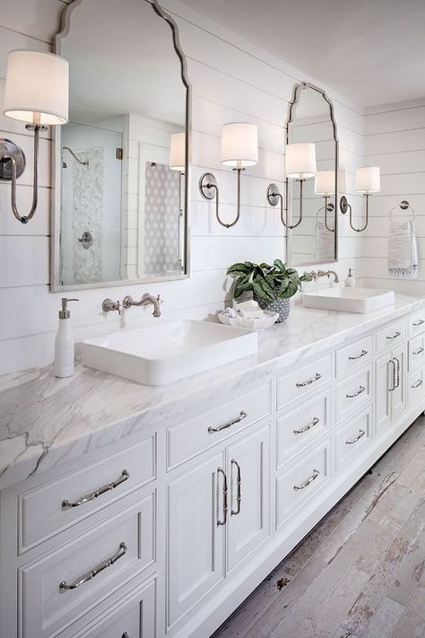 Bathroom Diy Ideas, Mirror Lighting, Mirror Shelf, Makeover Bathroom, Modern Home Decor Bathroom, Shiplap Bathroom, Gray Bathroom Decor, White Bathroom Accessories, Farmhouse Bathroom Vanity