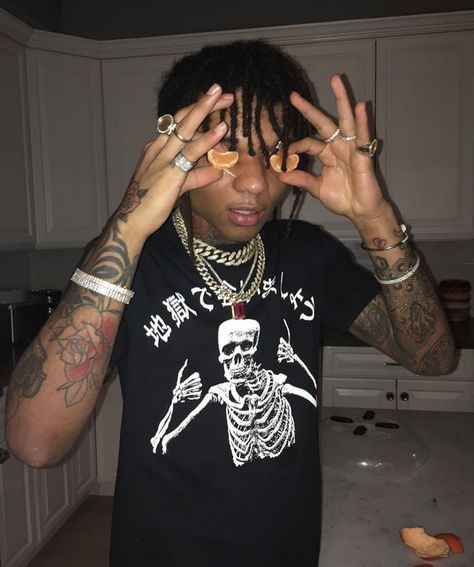 Swae Lee Pfp, Swae Lee, 2010s Aesthetic, Rae Sremmurd, Number 50, Pic Pose, Celebrity Wallpapers, Streetwear Men, Aesthetic Stuff