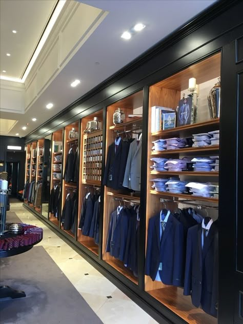 Garments Shop Interior Design, Clothes Showroom Interior Design, Fashion Shop Interior Design, Kim Taehyung Ff, Clothing Showroom, Taehyung Ff, Suit Stores, Retail Store Interior Design, Clothing Store Interior