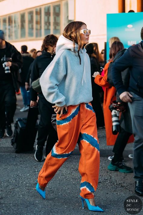 Attending A Fashion Show Outfit, 2022 Fall Street Style, Cool Street Fashion 2023, Nyfw 2023 Street Style, Winter Street Style 2022, New York Winter Street Style, Street Fashion 2023, Fall Fashion Street Style, Street Style Fall 2022