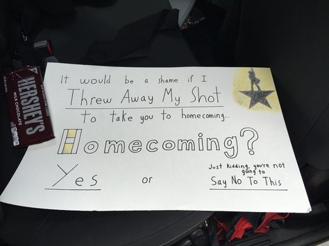 How I got asked to homecoming :) Theatre Promposal, Hamilton Promposal, Asking To Homecoming, Homecoming Signs, Aaron Burr, Anna Rose, Alexander Hamilton, Prom Outfits, Just Kidding