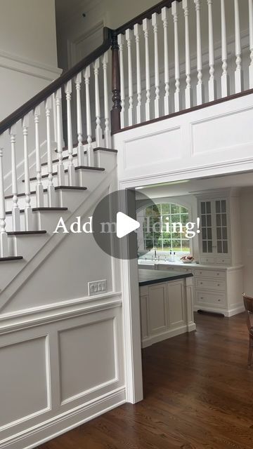 Beaver Project, Moulding Types, Traditional Wainscoting, Farm House Dining Room, Farm House Livingroom, Liberty House, Open Plan Kitchen Living Room, Wainscoting Panels, Foyer Entryway