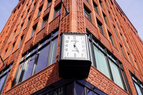 Shinola Hotel, Coney Dog, Shinola Detroit, Rainfall Shower Head, Motor City, Detroit Michigan, Room Service, Leather Goods, Luxury Watches