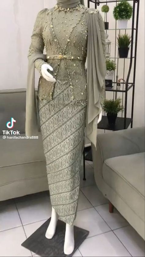 Dress Brokat Modern, Model Dress Kebaya, Dress Muslim Modern, Batik Dress Modern, Kebaya Modern Dress, Modern Kebaya, Hijab Wedding, Kebaya Dress, Kebaya Muslim