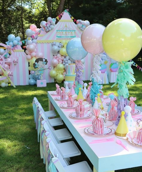 Pastel Carnival Party, Pastel Carnival Theme Party, Fairy Carnival, Pastel Carnival, Lucy Birthday, Carnival Birthday Theme, Circus First Birthday, Pink Carnival, Carousel Birthday Parties