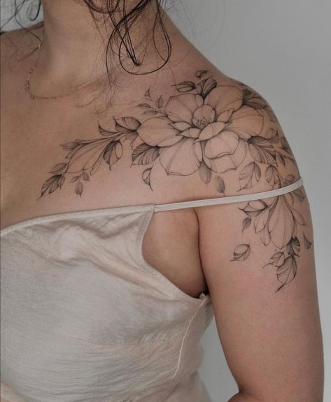 Floral Shoulder Tattoo, Aftercare Tattoo, Feminine Shoulder Tattoos, Front Shoulder Tattoos, Shoulder Cap Tattoo, Grace Tattoos, Shoulder Sleeve Tattoos, Tattoo Artist Tattoo, Unique Tattoo Ideas