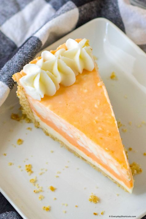 Peppermint White Chocolate Cheesecake, Orange Creamsicle Cheesecake Recipe, Mini Eggnog Cheesecake, Orange Creamsicle Cheesecake, Creamsicle Cheesecake, Pumpkin Swirl Cheesecake, Vanilla Wafer Crust, Eggnog Cheesecake, Orange Baking