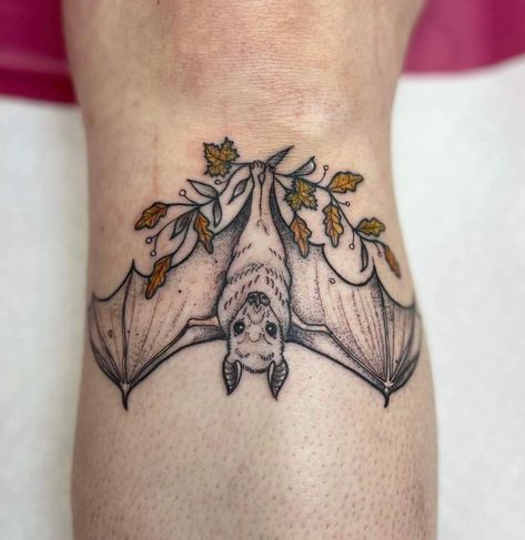 Body Art Tattoos Creative, Bat Tattoo, Mount Airy, Gothic Tattoo, Knee Tattoo, Halloween Tattoos, Professional Tattoo, Skin Art, Creative Tattoos