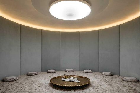 The Well has built a tranquil retreat in the heart of Union Square, NYC Meditation Studio, Spa Lighting, Nosara, Spa Gym, Wellness Studio, Wellness Club, Workshop Design, H Design, Relaxation Room