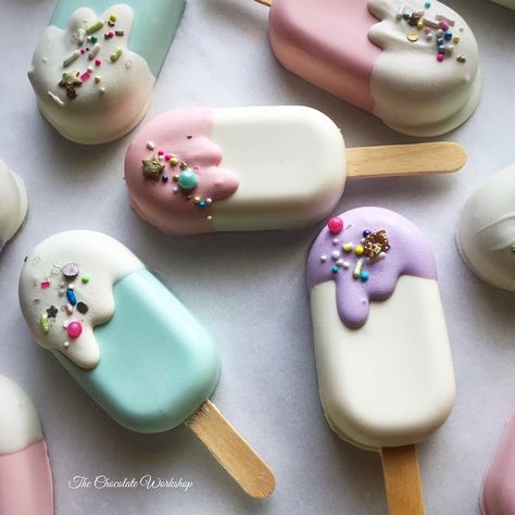 Cake Cycles, Cake Sicles, Popsicles Cake, Treat Maker, Ice Cream Cake Pops, Ice Cream Party Theme, Cake Pop Designs, Birthday Package, Cake Pop Decorating