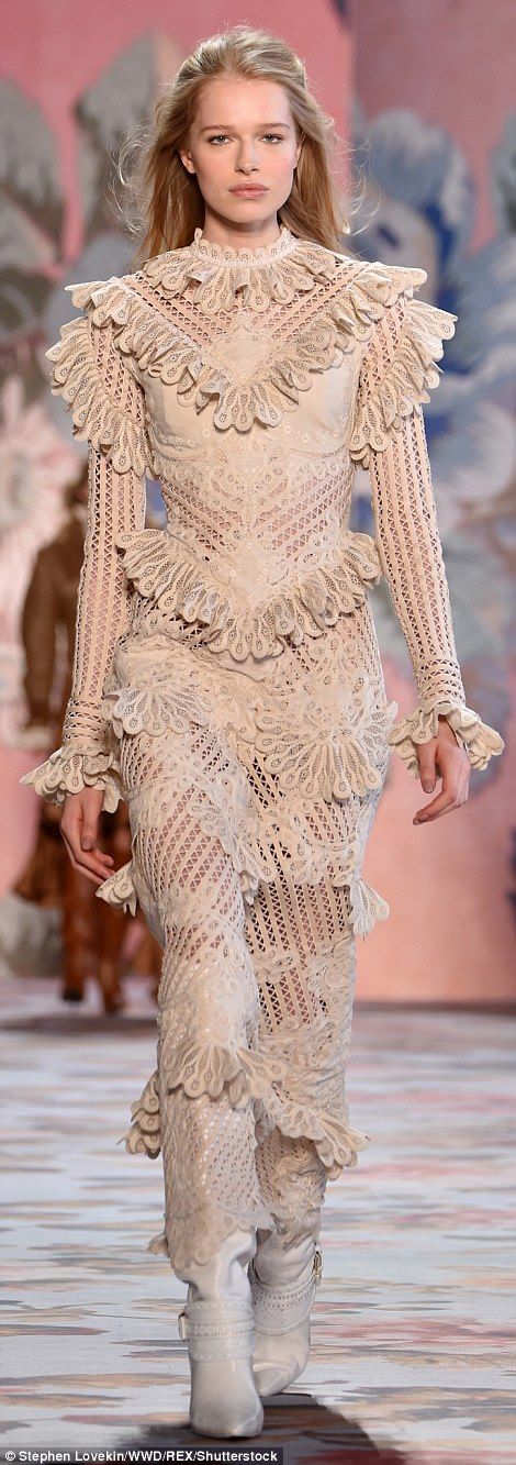 The label's signature lace looks still made an appearance but the pieces were adapted for the 'Unbridled' feel New York Ideas, Cowgirl Couture, New York Pictures, Fashion Week Spring 2014, Fairy Clothes, New York Photos, Fashion Runway, Womens Fashion Edgy, Luxury Women Fashion