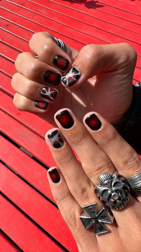 red aura chromed y2k inspo nails for men and women Guy Acrylic Nails, Rings Masc Women, Men’s Black Nails, Mens Nails Black, Red And Black Nails Men, Chrome Nails For Men, Black Nail Designs For Men, Masc Women Nails, Mens Nails Ideas