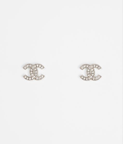 Earrings Chanel, Silver Crystal Earrings, Crystal Falls, Mode Chanel, Chanel Store, Fashion Chanel, Chanel Official, Chanel Official Website, Couture Mode