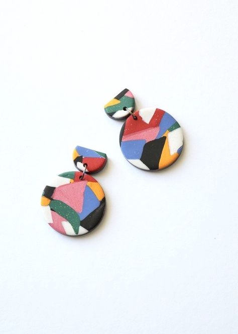 Colourful Earrings, 80s Earrings, Diy Earrings Polymer Clay, Polymer Clay Jewelry Tutorials, Polymer Earrings, Earrings Clay, Paper Earrings, Polymer Clay Jewelry Diy, Art Earrings