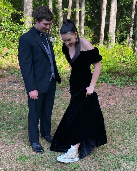 Prom Dress With Converse High Tops, Prom Sneakers Outfit, Sneakers With Prom Dress, Prom Dress And Converse, Prom Dress With Converse, Prom Dresses With Sneakers, Prom Converse, Dress With Jordans, High Converse