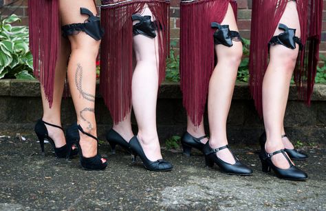 1920's gangster themed wedding. Far left looks awesome. You gotta have a good pair of heels. Mob Themed Wedding, Mobster Wedding Ideas, Mob Wedding Theme, Mafia Style Wedding, Gangster Wedding Theme, Bonnie And Clyde Wedding Theme, Mafia Wedding Theme, Mafia Themed Wedding, Zoot Suit Wedding