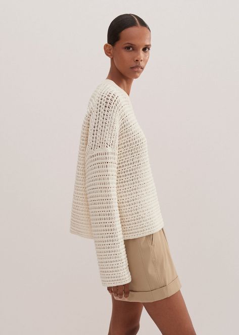 Open Weave Sweater Outfit, Stitch Box, Open Stitch Sweater, Open Weave Sweater, Knitwear Trends, Summer Sweater, Outfit Shop, Cotton Jumper, Summer Sweaters