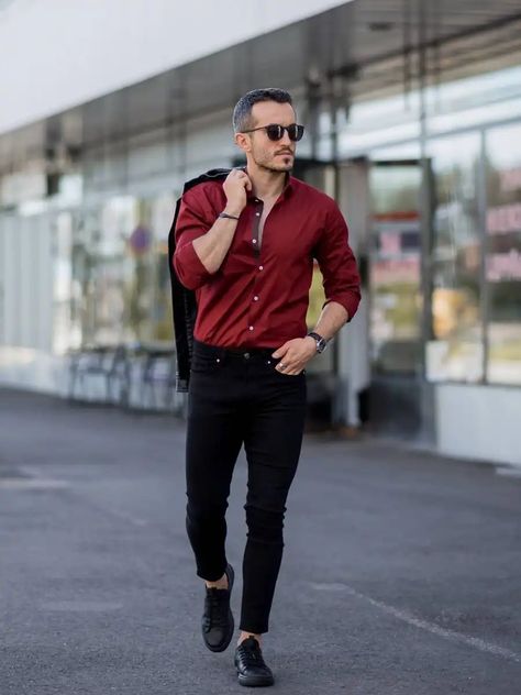 Black Pants Outfit Mens, Maroon Shirt Outfit, Blue Shirt Black Pants, Red Shirt Outfits, Maroon Dress Shirt, Black Shoes Outfit, Maroon Jeans, Black Pants Outfit, Maroon Pants