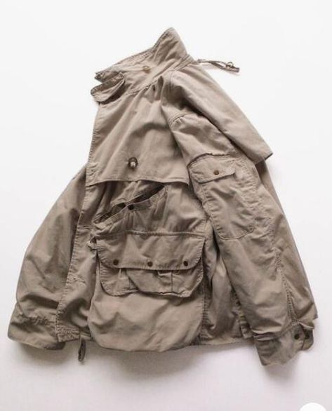 Fishing Jacket Vintage, Dystopian Fashion, Fishing Jacket, Genderless Fashion, Conceptual Fashion, Military Design, Hunting Jackets, Sportswear Fashion, Military Outfit