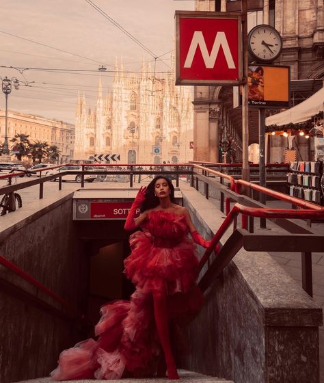 Prom Editorial, Red Dress Tulle, Red Dress Photoshoot, City Fashion Photography, City Photoshoot, Nyc Photoshoot, Seattle Photography, Prom Photoshoot, City Shoot