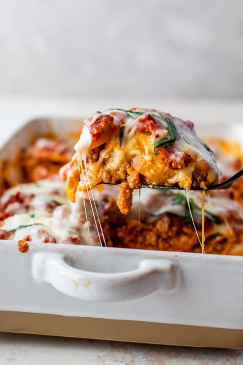 Noodleless Butternut Squash Lasagna Recipe Fall Lasagna, Butternut Squash Lasagna Rolls, Squash Lasagne, Butternut Squash Lasagna, Squash Lasagna, Sausage Lasagna, Low Carb Lasagna, Sausage Meat, Gluten Free Lasagna