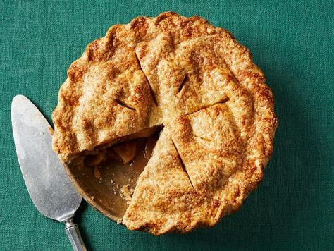 Classic Apple Pie Recipe, Nancy Fuller, Thanksgiving Dessert Recipes, Fun Thanksgiving Desserts, Classic Apple Pie, Cheese Crust, Thanksgiving Food Desserts, Food Network Magazine, Apple Pie Recipes