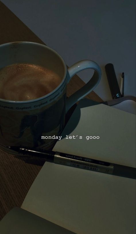 Myday Stories Ideas, Food Captions, Instagram Picture Quotes, Monday Mood, Story Ideas Pictures, Coffee Photos, Instagram Ideas Post, Instagram My Story, Instagram Ideas Photography