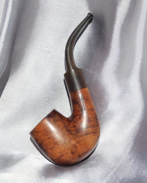 Vintage Ben Rodgers Handsome Imported Briar Wood Estate Smoking Tobacco Pipe Estate Pipes, Pile Of Books, Theory Of Relativity, Cold Nights, Dark Academia, Ships, Wood