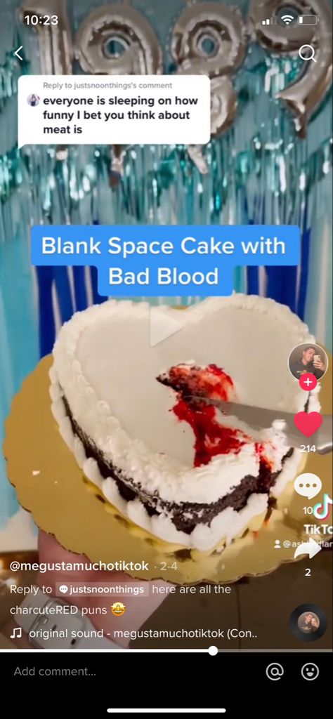 Bad Blood Cake, Blood Cake, Taylor Swifr, Taylor Swift Bad Blood, Swift Party, Taylor Swift Party, Bad Blood, Mini Cheesecake, Taylor Swift