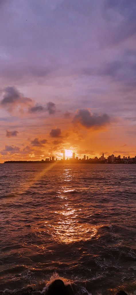 Marine Drive Mumbai Aesthetic, Mumbai Aesthetic Wallpaper, Marine Drive Aesthetic, Marine Drive Mumbai Snapchat, Mumbai Wallpaper, Aesthetic Mumbai, Mumbai Aesthetic, Marine Drive Mumbai, Room Frames