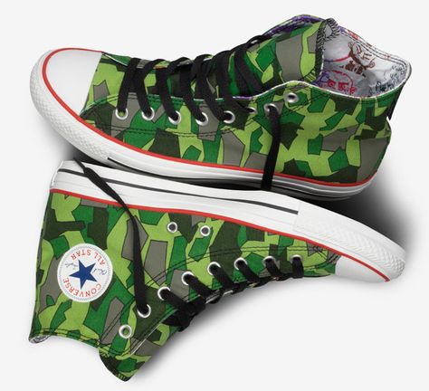 Gorillaz Converse  I love this band I must acquire these someday  http://www.converse.com/#/products/Shoes/ChuckTaylor/130258F Gorillaz Converse, Camo Converse, Cool Converse, Converse Design, All Stars Converse, Popular Brands, Shoe Company, Diy Shoes, Gorillaz