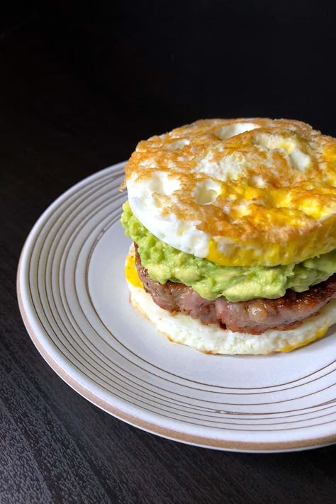 Sausage Egg Mcmuffin, Paleo Sausage, Sausage And Egg Mcmuffin, Egg And Grapefruit Diet, Egg Mcmuffin, Desayuno Keto, Sweaty Hands, Egg Diet Plan, Paleo Recipes Breakfast