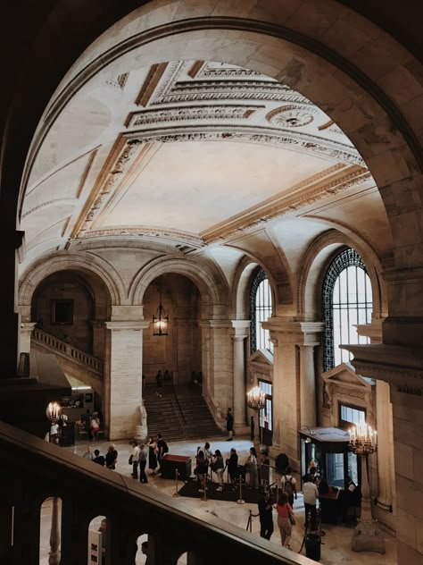 Victorian New York Aesthetic, Nyc Library Aesthetic, New York Writer Aesthetic, New York Fall Aesthetic, Notion Pictures, Nyc Library, Nyc Buildings, Academia Aesthetics, East Coast Road Trip