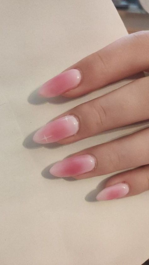 Aura Nails Sparkle, Pink Aura Acrylic Nails, Pink Ombre Nails With Hearts, Easy Cute Pink Nails, Nails Girly Pink, Gel Nail Ideas Almond, Pastel Pink Nail Ideas, Aura Nails White And Pink, Girly Nail Designs Pink