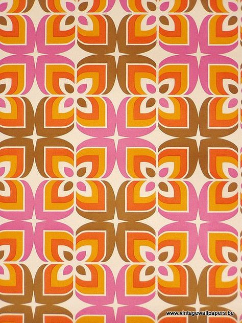 retro #color #graphic #retro #bold #poster Retro Palette, 60s Patterns, Vintage Wallpapers, Wallpaper Retro, Motif Vintage, Retro Fabric, Wallpaper Vintage, Orange And Pink, Retro Wallpaper