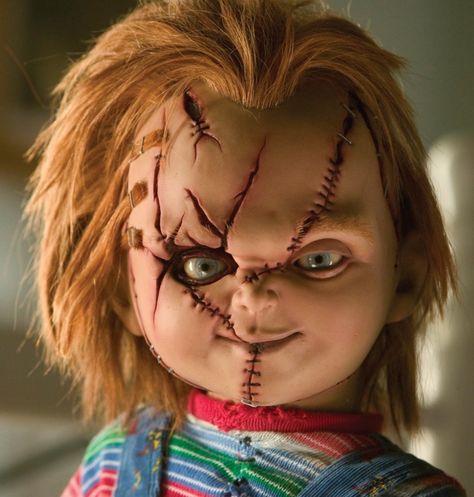 Chucky Halloween Costume, Chucky And Tiffany, Chucky Costume, Chucky Halloween, Chucky Tiffany, Childs Play Chucky, Chucky Doll, Bride Of Chucky, Childs Play