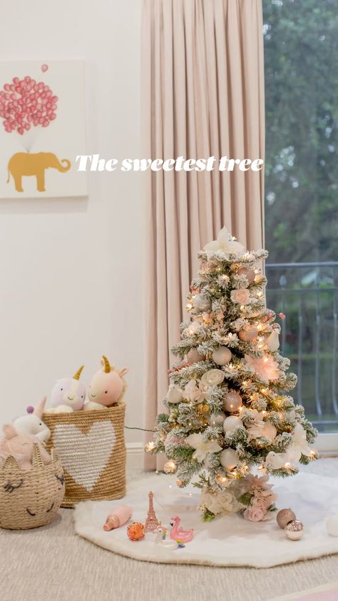 Little Pink Christmas Tree Girl Rooms, Girls Christmas Tree Ideas, Baby Girl Christmas Tree, Bedroom Christmas Tree, Pink Christmas Bedroom, Baby Christmas Tree, Pastel Christmas Tree, Girl Christmas Tree, Kids Christmas Tree