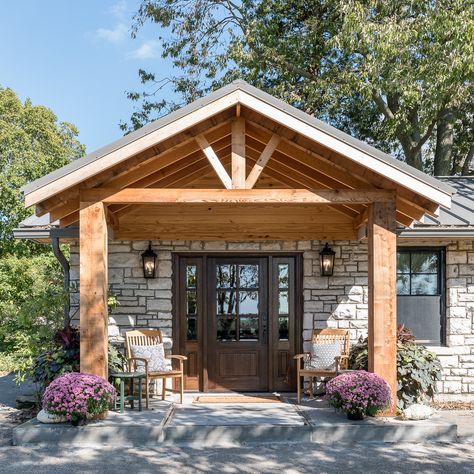 Front Porch Remodel, Front Porch Addition, Farmhouse Entry, Ranch House Exterior, House Front Porch, Porch Remodel, Porch Addition, Entrance Ideas, Porch Roof