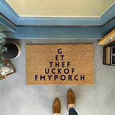 Front Door Mat Ideas Funny, Cute Doormat Ideas, Welcome Mat Front Door Funny, Diy Outdoor Mat, Doormat Ideas Funny, Potting Bench Ideas, Mate Idea, Weathered Paint, Cute Apartment