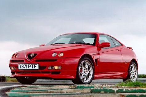 Alfa Romeo GTV Cup Picture #2, 2002 Alfa Gtv, Alpha Romeo, Alfa Romeo Gtv, Alfa Alfa, Japanese Sports Cars, Hot Hatch, Skyline Gt, Italian Cars, Sport Performance