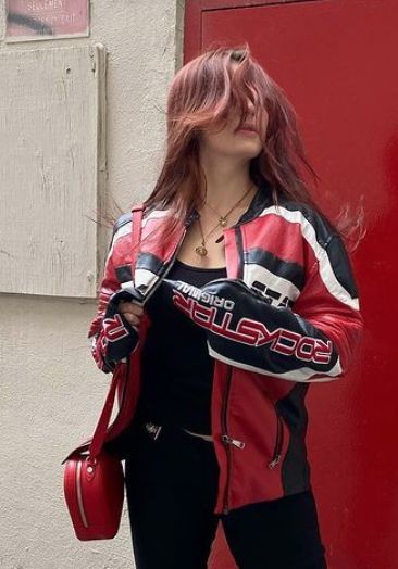 Racer Jacket Outfit Women, Racer Jacket Outfit, Biker Girl Style, Varsity Outfit, Baseball Jacket Outfit, Red And Black Jacket, Jacket Outfit Women, Racer Jacket, Girls With Red Hair