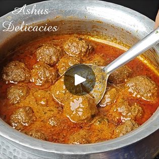 Kofta Meatballs, Chicken Kofta, Kofta Curry Recipe, Afghan Food Recipes, Curry Meatballs, Baked By Melissa, Kofta Recipe, Indian Cooking Recipes, Everyday Dishes