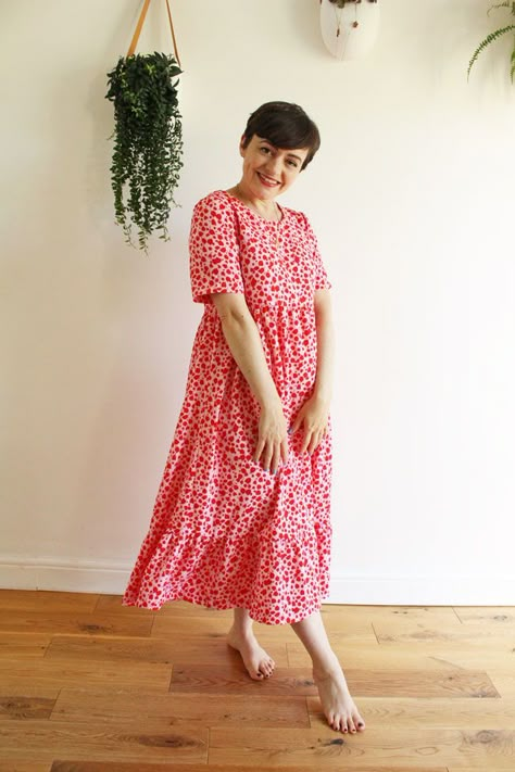 Easy Midi Dress Pattern, Elastic Waist Dress Pattern, Midi Dress Pattern Free, Tilly And The Buttons Indigo, Midi Dress Pattern Sewing, Diy Midi Dress, Sew Summer Dress, Viscose Dress Pattern, Smock Dress Sewing Pattern