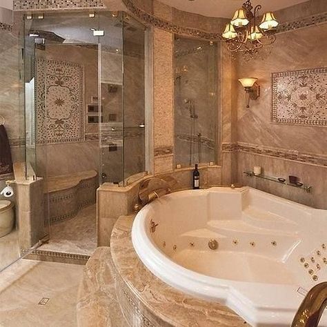 Bathtub Ideas, Dream Life House, Casa Vintage, Jacuzzi Tub, Dream House Rooms, Bathroom Design Luxury, Bathroom Spa, Dream Bathrooms, Dream House Interior