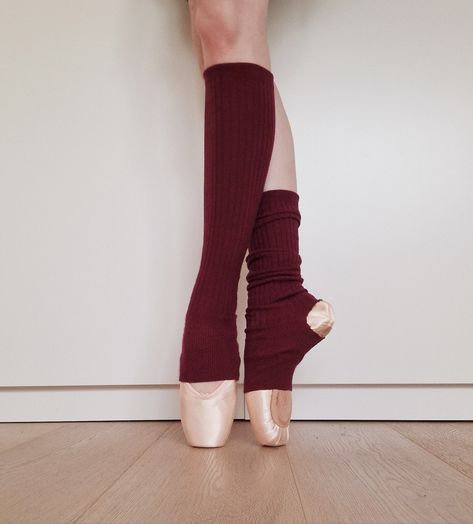 red leg warmers pointe shoes ballet Ballet Leg Warmers Pointe Shoes, Leg Warmers Ballet, Ballet Clothes Outfits, Ballet Leg Warmers, Ballet Clothes, Pointe Shoes, Gym Style, Leg Warmers, Ballet