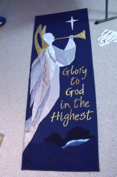 Advent/Christmas banner for Muddy Creek Lutheran Church, Denver, PA Advent Decorations For Church, Advent Banners, Advent Church Decorations, Banners Ideas, Church Banners Designs, Church Banner, Liturgical Art, Christmas Bulletin Board, Advent Christmas