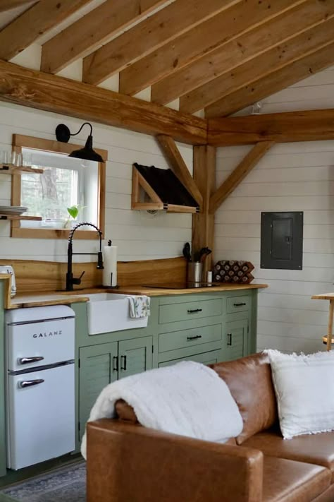 Beautiful Timber Frame Retreat - Tiny houses for Rent in Wilmington, Vermont, United States - Airbnb Diy Cabin Interior Ideas, Tiny Cabin Space Saving Ideas, One Room Cabins Interior, Tiny House Lake Cottage, Tiny Homes Airbnb, Small Kitchen Tiny House, 480 Sq Ft Tiny House, Tiny Lake Cabin Interior, Tiny Cabin Bedroom Ideas